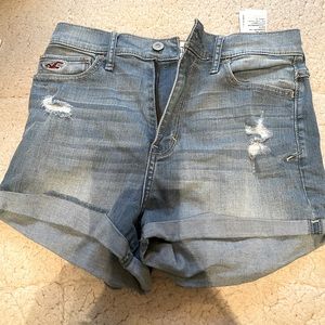 Hollister Shorts!
